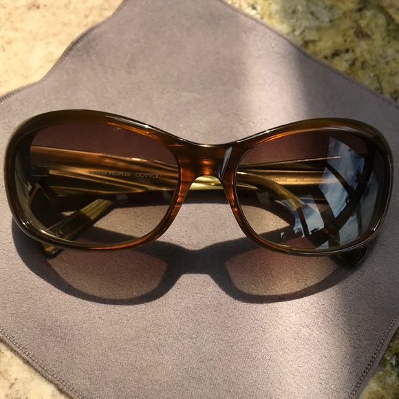 Oliver People’s Sunglasses - Picture 6 of 8